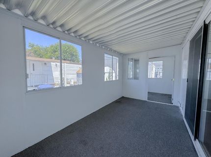 5845 Hobbs Ln, Sacramento, CA 95842 Photo