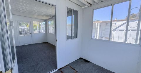 5845 Hobbs Ln, Sacramento, CA 95842 Photo