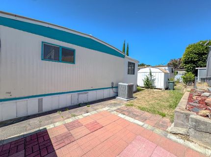 5845 Hobbs Ln, Sacramento, CA 95842 Photo