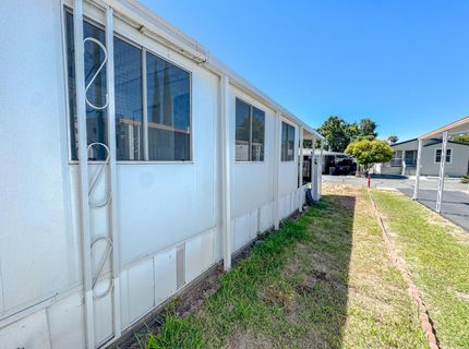 5845 Hobbs Ln, Sacramento, CA 95842 Photo