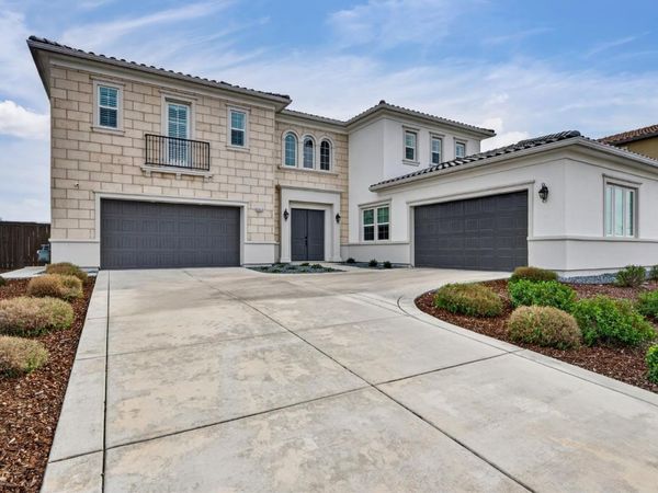 4068 Whitney Vista Lane, Rocklin, CA 95677
