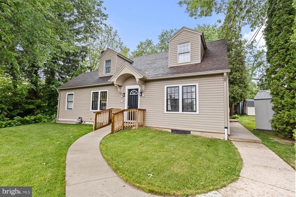 20 Clayton Avenue, Lancaster, PA 17602 Main Photo
