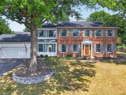 1022 CHELMSFORD DRIVE Mechanicsburg, PA 17050