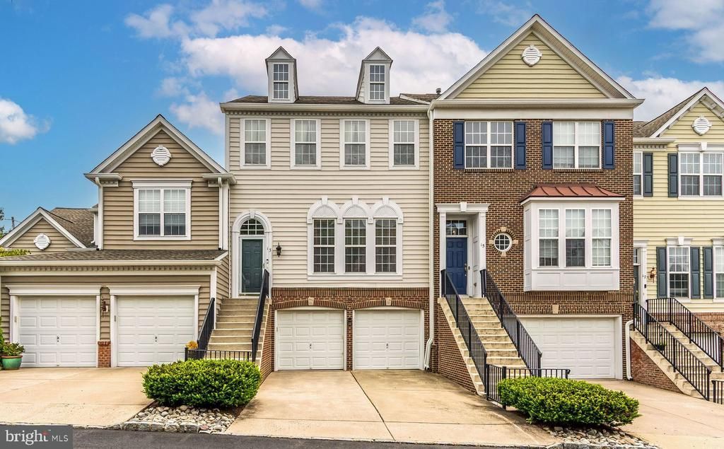 13 ADDISON COURT , DOYLESTOWN, PA 18901