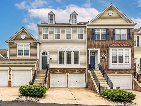 13 ADDISON COURT, DOYLESTOWN, PA 18901