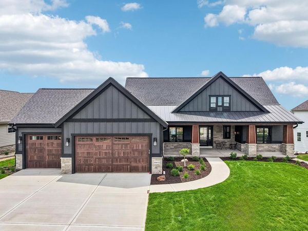 1605 Ginger Lane, Waunakee, WI 53597