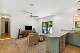 857 Stiles Drive photo 4