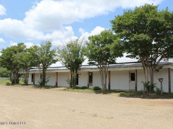 307 S Pearson Road, Pearl, MS 39208