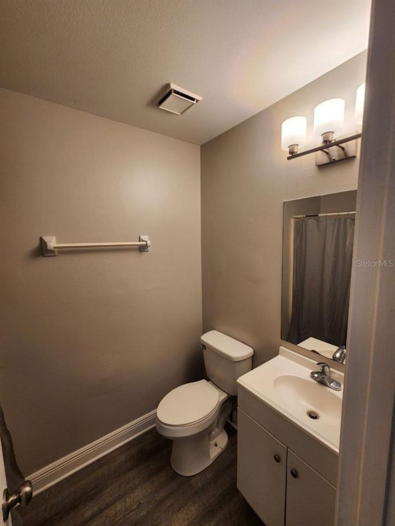 1209 62nd Avenue E, Bradenton, FL 34203 Photo
