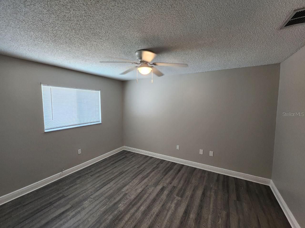 1209 62nd Avenue E, Bradenton, FL 34203 Photo