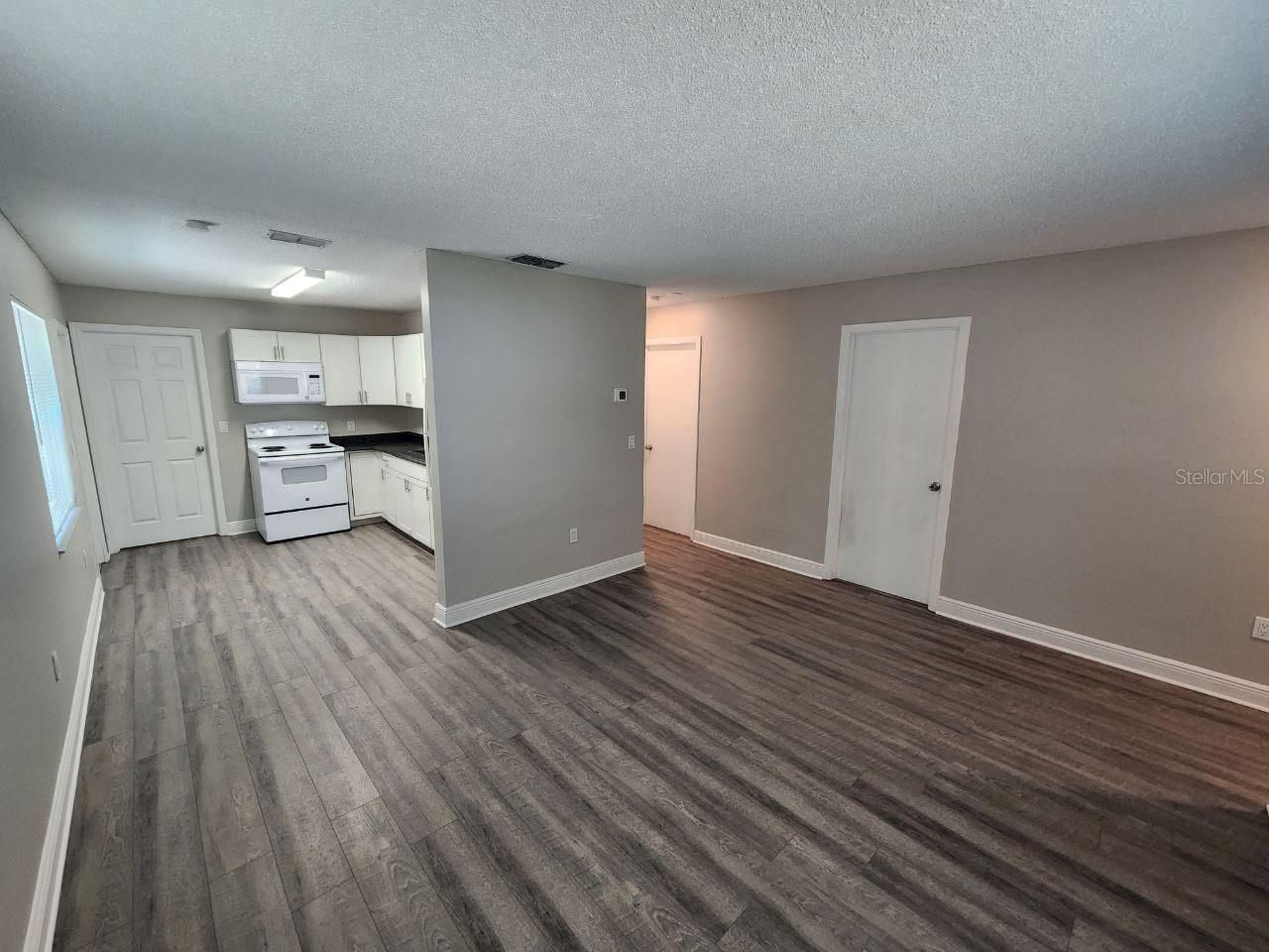1209 62nd Avenue E, Bradenton, FL 34203 Photo