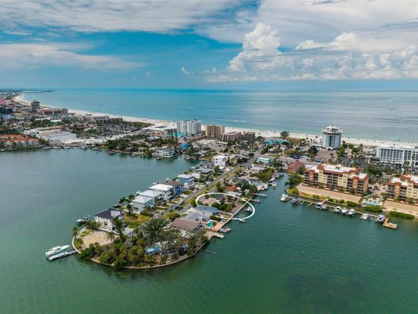 216 PUNTA VISTA DRIVE , ST PETE BEACH, FL 33706