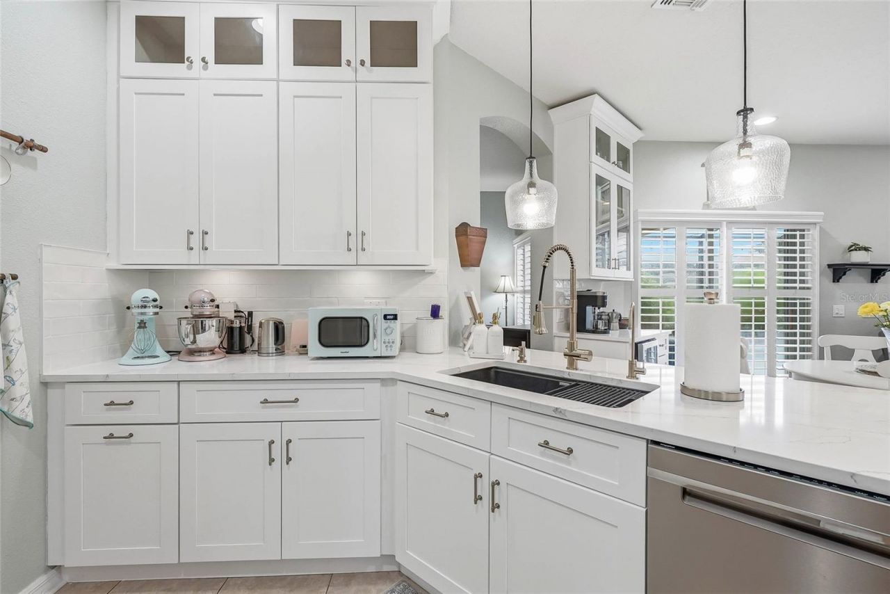 16748 Midsummer Lane, Spring Hill, FL 34610 Photo