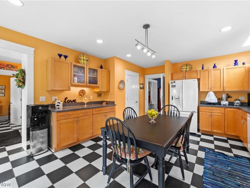 1483 E 105th Street, Cleveland, OH 44106 Photo 14
