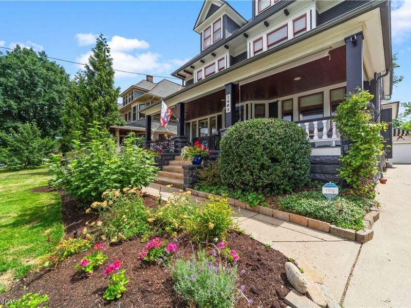 1483 E 105th Street, Cleveland, OH 44106 Photo 2