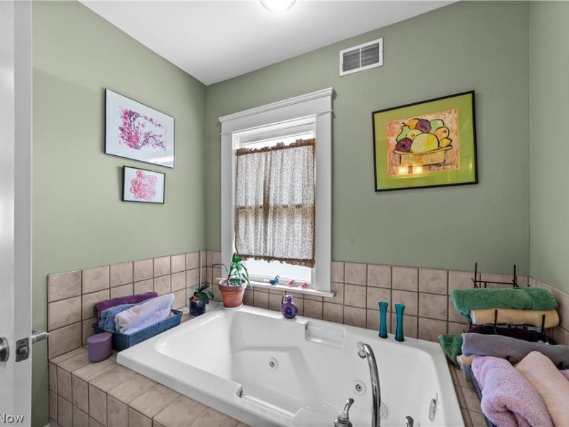 1483 E 105th Street, Cleveland, OH 44106 Photo 23