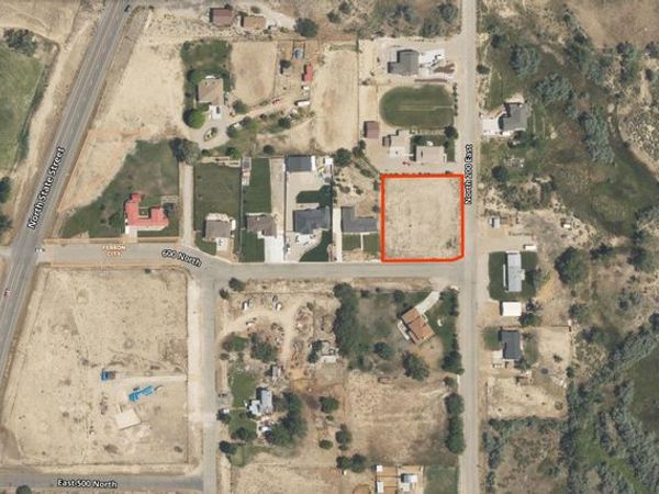 625 N 200 E, Ferron, UT 84523
