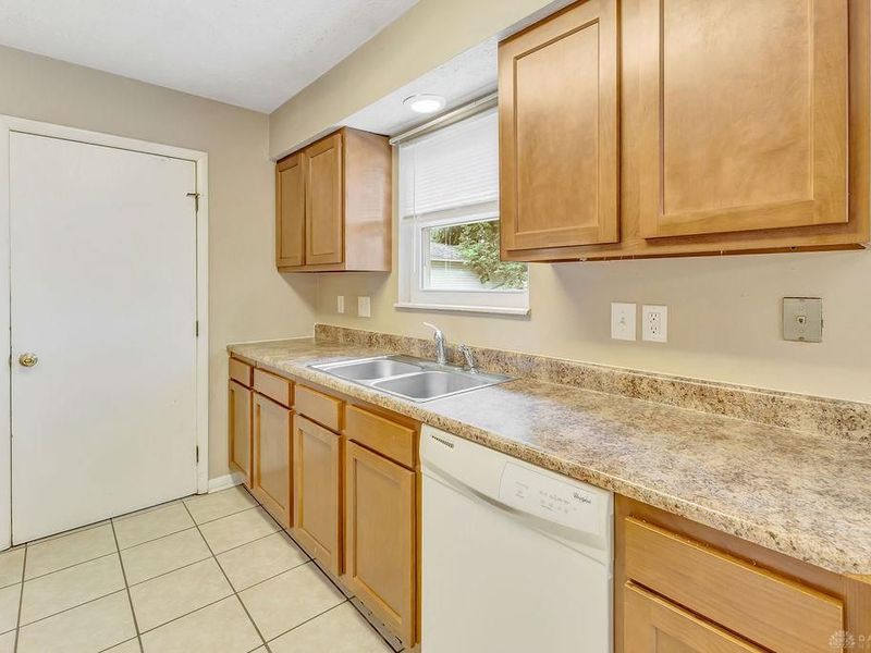 303 West Place, Trenton, OH 45067 Photo 17