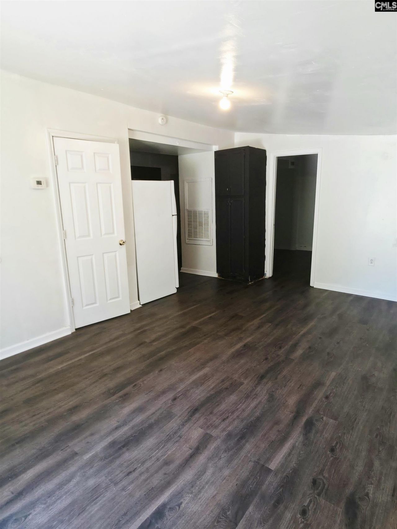 401 Claredon Street Photo 39