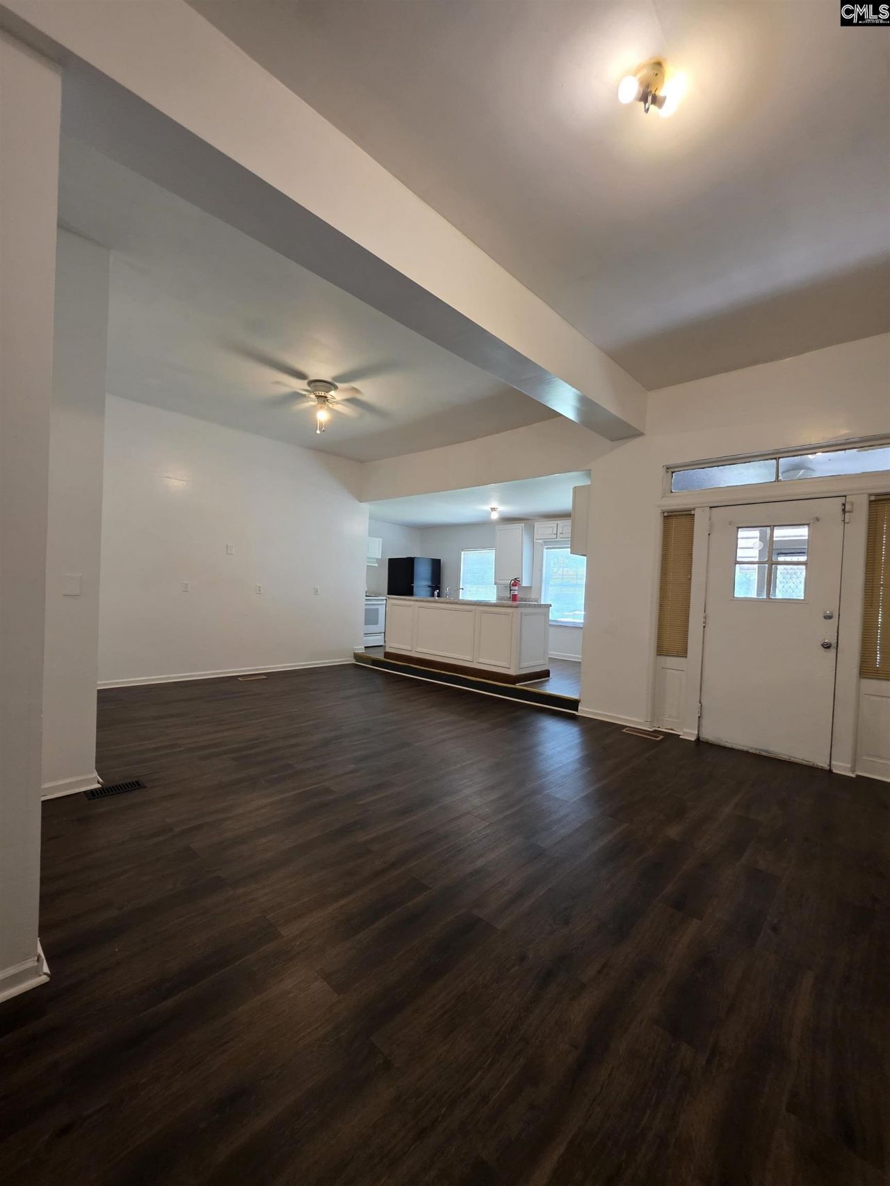 401 Claredon Street Photo 6