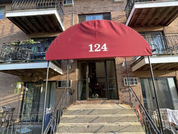 124 Mammoth Road, Unit 21, Hooksett, NH 03106