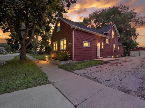 1123 CASS STREET, Green Bay, WI 54301