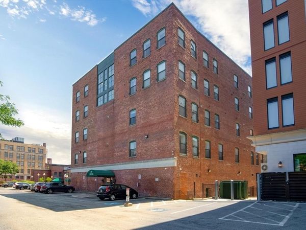 170 Oxford St, Unit 403, Lynn, MA 01901