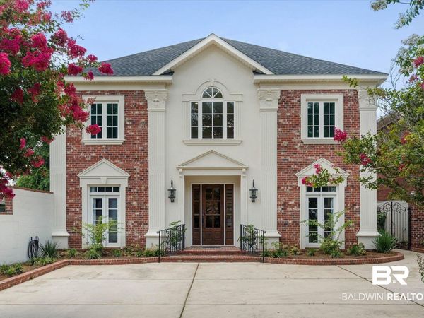 3963 Wimbledon Park, Mobile, AL 36608
