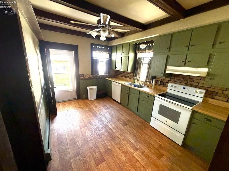 1404 Shelby Street, Sandusky, OH 44870 Photo 28
