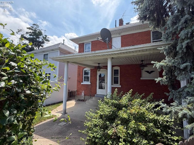 1404 Shelby Street, Sandusky, OH 44870 Photo 4