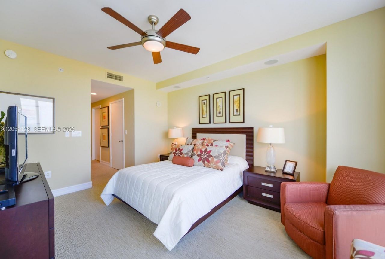 18201 Collins Ave, Unit 1604, Sunny Isles Beach, FL 33160 Photo