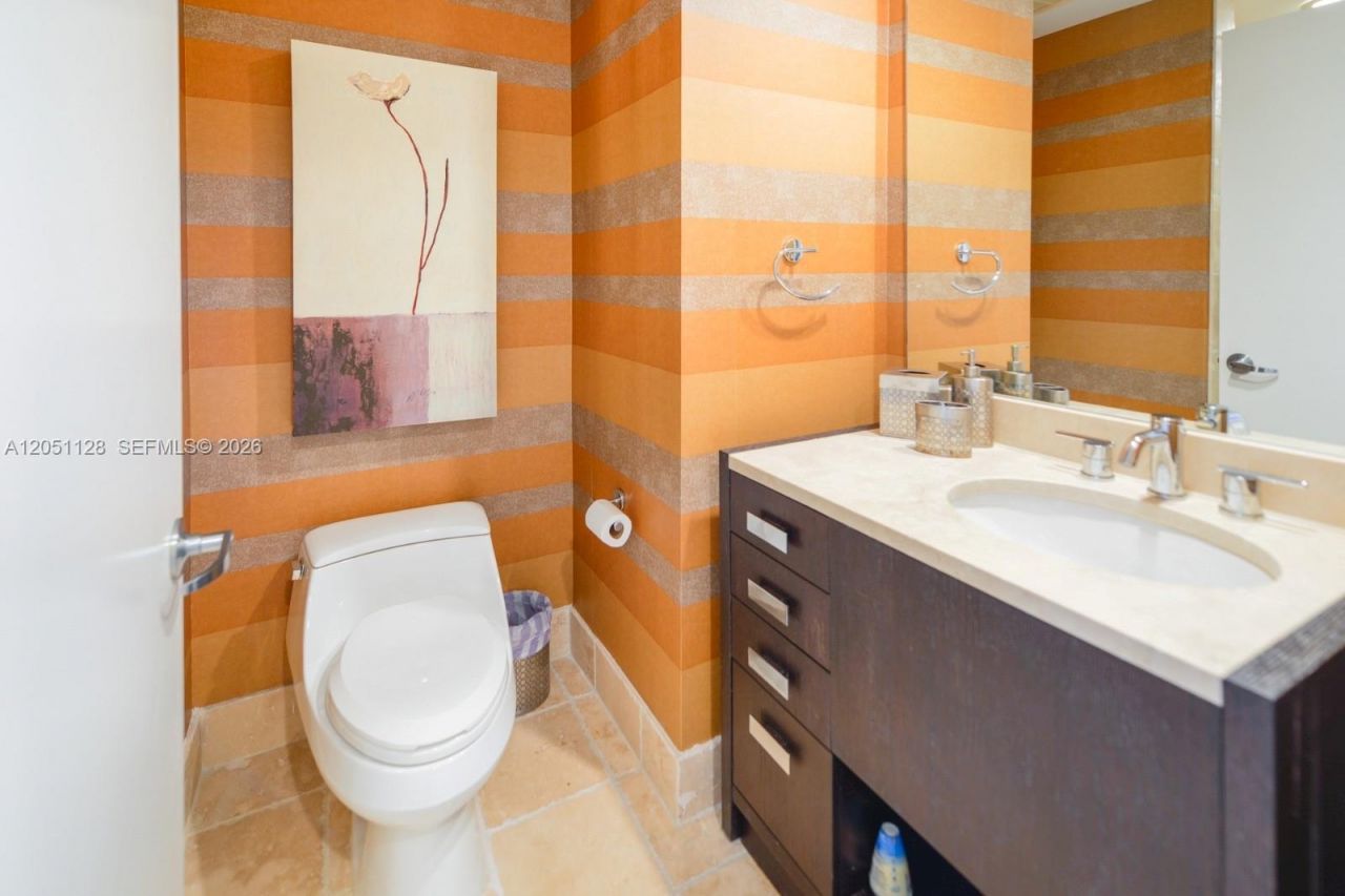 18201 Collins Ave, Unit 1604, Sunny Isles Beach, FL 33160 Photo