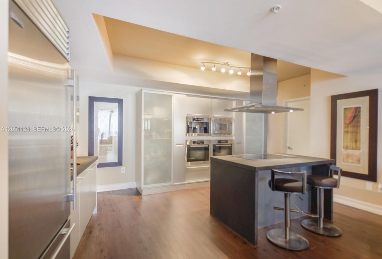 18201 Collins Ave, Unit 1604, Sunny Isles Beach, FL 33160 Photo