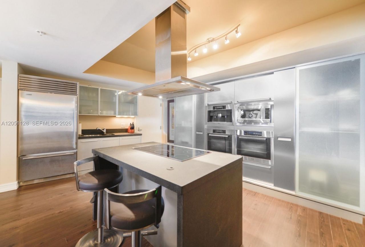 18201 Collins Ave, Unit 1604, Sunny Isles Beach, FL 33160 Photo