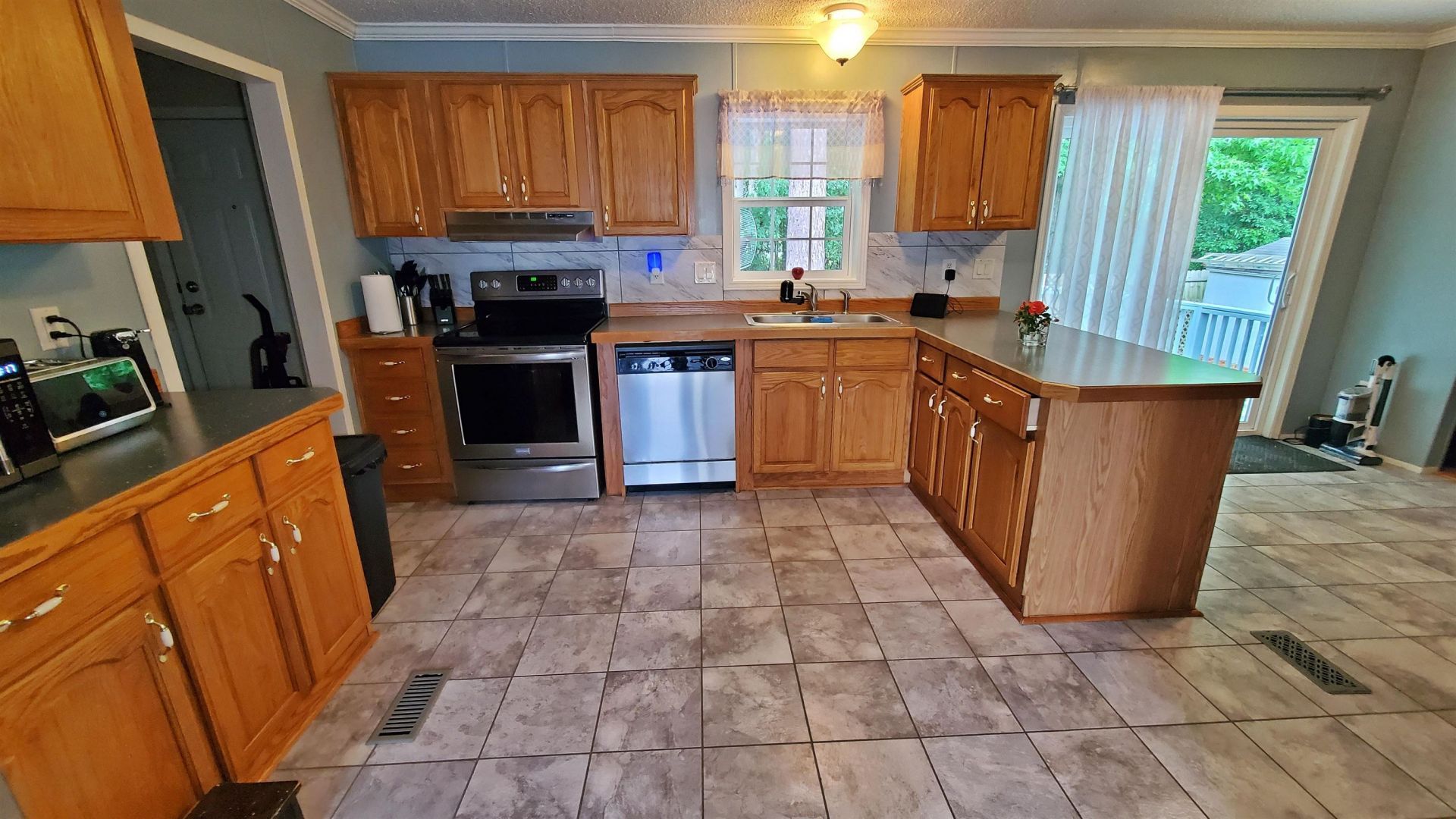 1089 Weslin Creek Dr. Photo 12