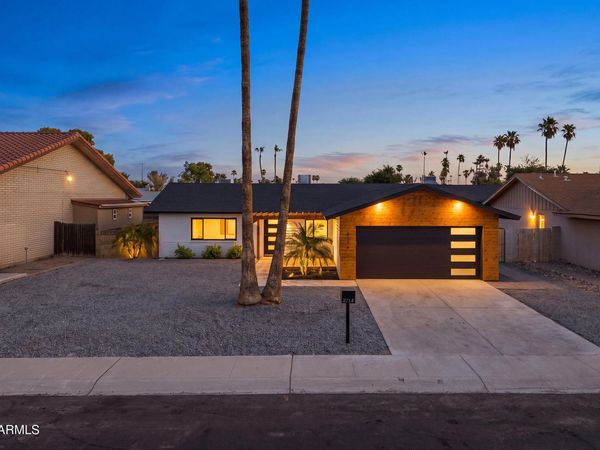 8114 E JACKRABBIT Road, Scottsdale, AZ 85250
