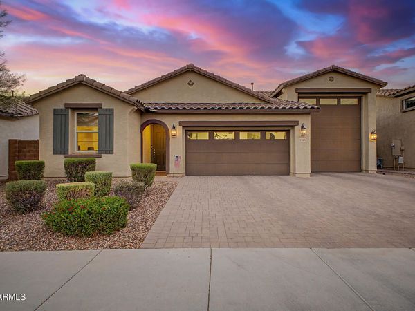 22876 E DOMINGO Road, Queen Creek, AZ 85142