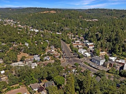 981 Garden Loop, Placerville, CA 95667 Photo