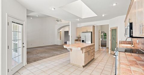 8830 Balmoral Dr, Newcastle, CA 95658 Photo
