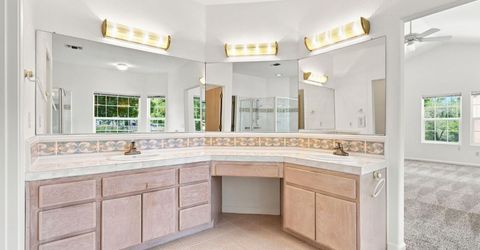 8830 Balmoral Dr, Newcastle, CA 95658 Photo