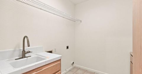 8830 Balmoral Dr, Newcastle, CA 95658 Photo