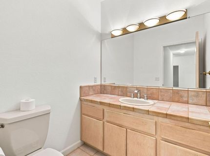 8830 Balmoral Dr, Newcastle, CA 95658 Photo
