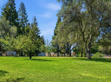 8830 Balmoral Dr, Newcastle, CA 95658 Photo