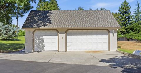8830 Balmoral Dr, Newcastle, CA 95658 Photo