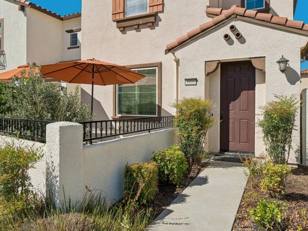 1009 Billington Ln, Roseville, CA 95747