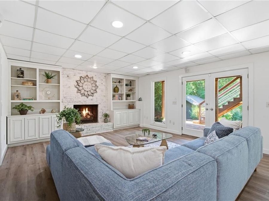 Property Image 36