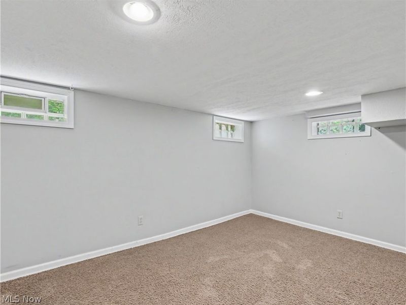 2752 6th Street, Cuyahoga Falls, OH 44221 Photo 25