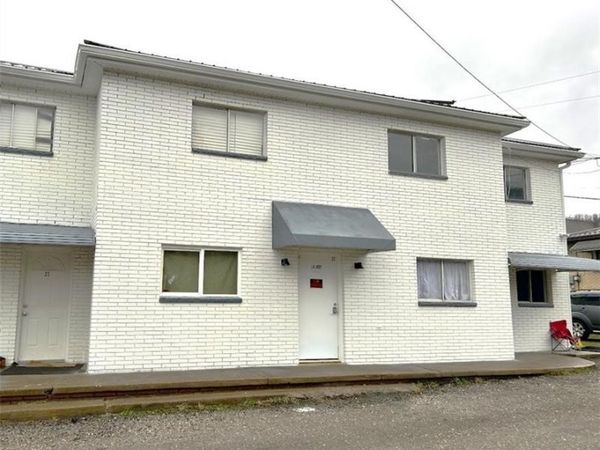 1120 Main Street, Unit #6, Follansbee, WV 26037