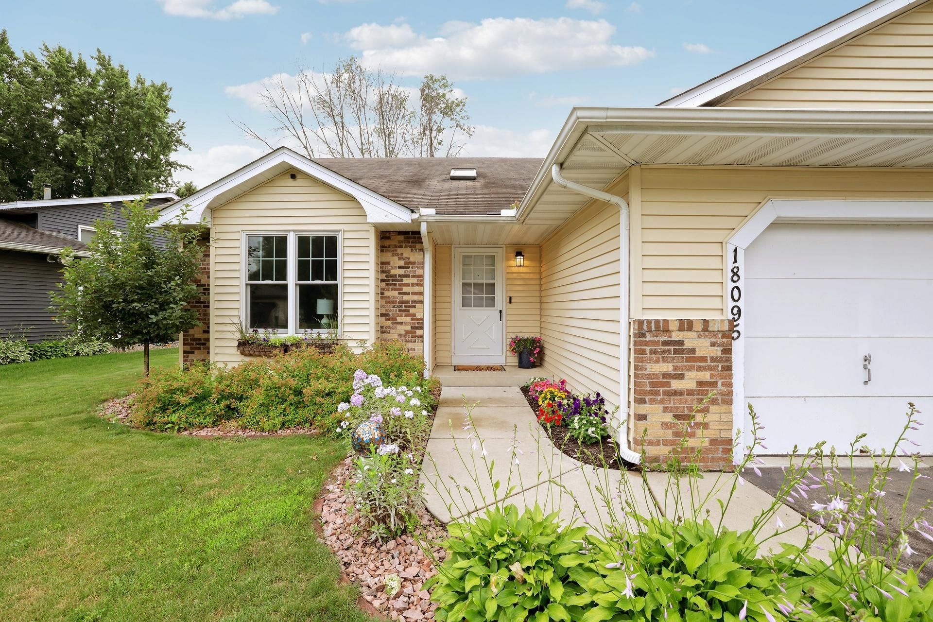 18095 Echo Drive, Farmington, MN 55024