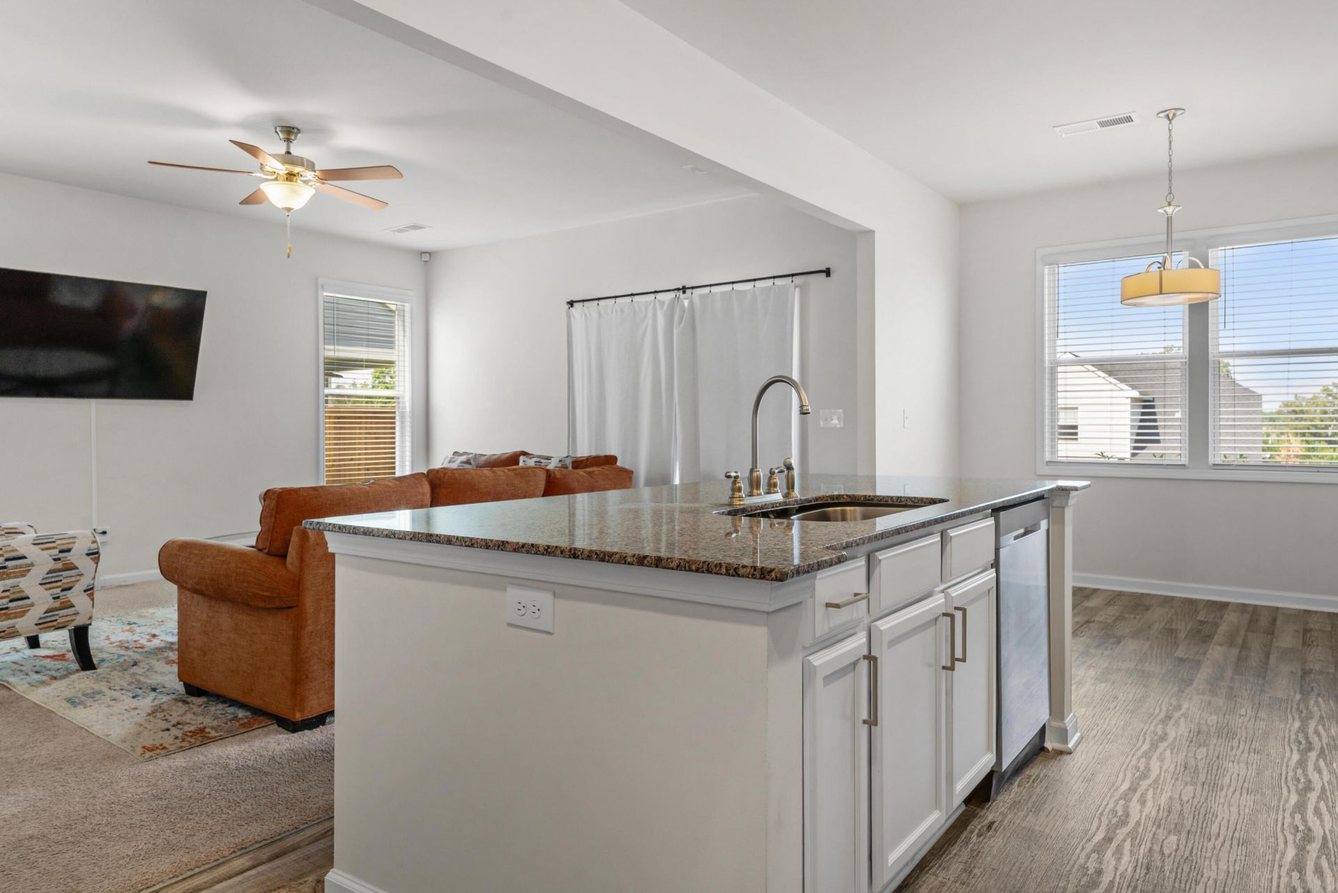 1065 Woodcreek Farms Road Photo 14